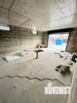 Коттедж 230м², 3-этажный, участок 5 сот.