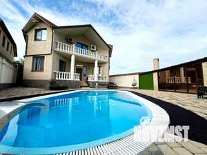 Дом 358м², 3-этажный, участок 358 сот.