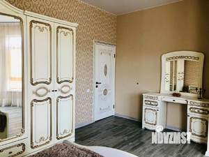 Дом 204м², 2-этажный, участок 6 сот.