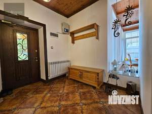 Дом 253м², 2-этажный, участок 5 сот.