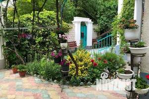 Дом 300м², 2-этажный, участок 5 сот.