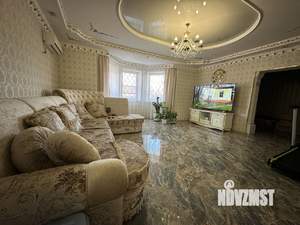 Дом 213м², 2-этажный, участок 10 сот.