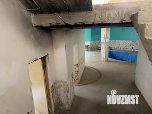 Дом 650м², 3-этажный, участок 6 сот.