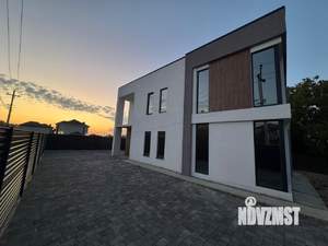 Дом 209м², 3-этажный, участок 3 сот.