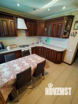 Дом 160м², 2-этажный, участок 3 сот.