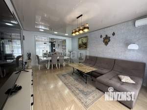 Дом 310м², 2-этажный, участок 6 сот.