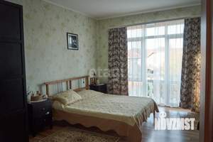 Дом 178м², 2-этажный, участок 4 сот.