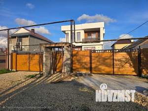 Дом 210м², 2-этажный, участок 6 сот.