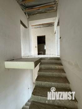 Дом 233м², 2-этажный, участок 5 сот.