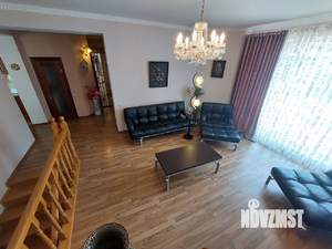 Дом 274м², 2-этажный, участок 3 сот.