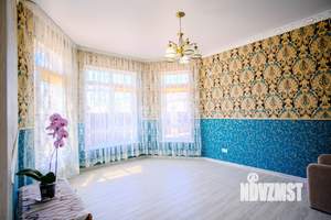 Дом 204м², 2-этажный, участок 5 сот.