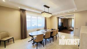 Коттедж 466м², 3-этажный, участок 17 сот.