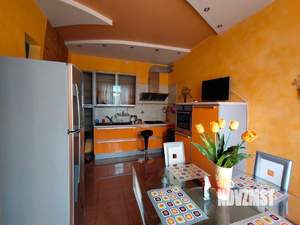 Таунхаус 204м², 2-этажный, участок 1 сот.