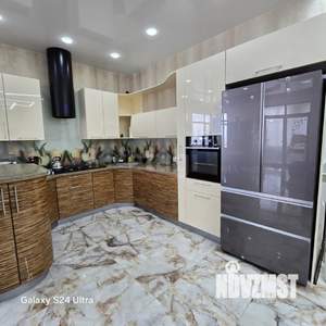 Дом 204м², 1-этажный, участок 7 сот.