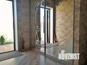 Дом 98м², 2-этажный, участок 5 сот.