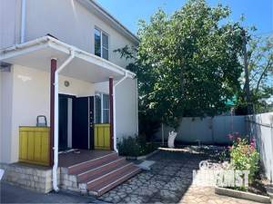 Дом 90м², 2-этажный, участок 7 сот.