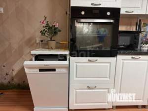 Дом 240м², 3-этажный, участок 8 сот.