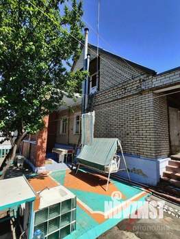 Дом 180м², 2-этажный, участок 5 сот.