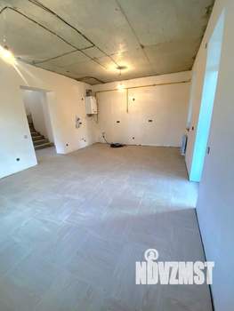 Дом 141м², 2-этажный, участок 6 сот.