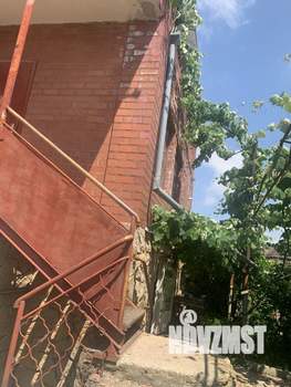 Дом 309м², 2-этажный, участок 4 сот.