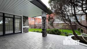 Дом 210м², 2-этажный, участок 5 сот.