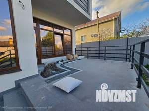 Дом 210м², 2-этажный, участок 6 сот.