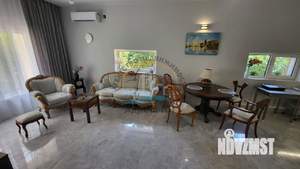 Дом 287м², 2-этажный, участок 8 сот.