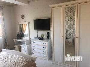 Дом 290м², 3-этажный, участок 8 сот.