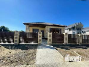 Дом 105м², 2-этажный, участок 4 сот.