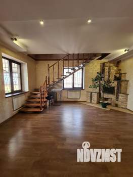 Дом 300м², 2-этажный, участок 8 сот.