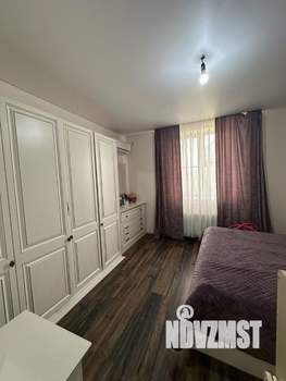 Дом 270м², 2-этажный, участок 3 сот.