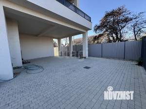 Дом 327м², 2-этажный, участок 6 сот.