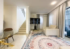 Дом 175м², 2-этажный, участок 6 сот.