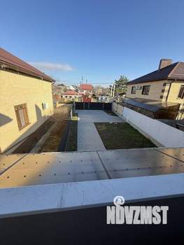 Дом 218м², 2-этажный, участок 6 сот.