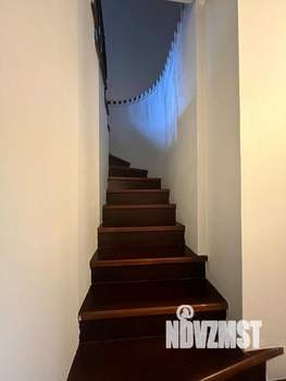 Дом 400м², 2-этажный, участок 4 сот.