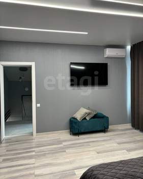 Дом 169м², 2-этажный, участок 10 сот.