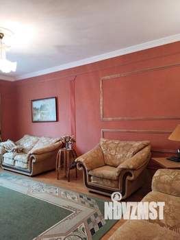 Дом 373м², 2-этажный, участок 6 сот.