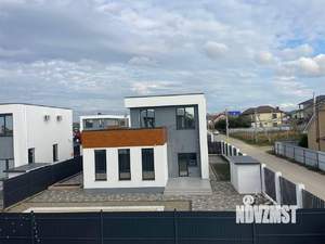 Коттедж 200м², 2-этажный, участок 4 сот.