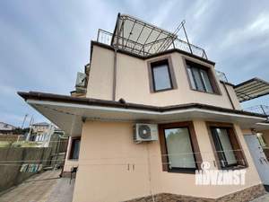 Дом 328м², 2-этажный, участок 10 сот.