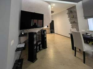 Дом 214м², 3-этажный, участок 4 сот.