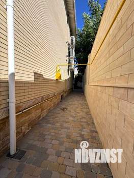 Коттедж 420м², 3-этажный, участок 10 сот.