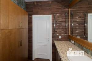 Дом 300м², 2-этажный, участок 5 сот.