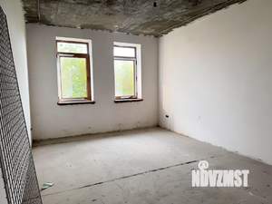 Дом 650м², 3-этажный, участок 6 сот.