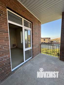 Дом 80м², 2-этажный, участок 3 сот.