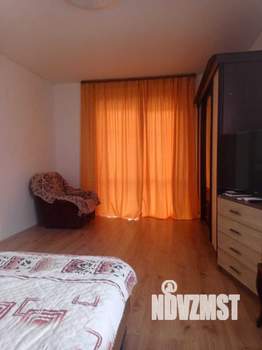 Дом 225м², 2-этажный, участок 4 сот.