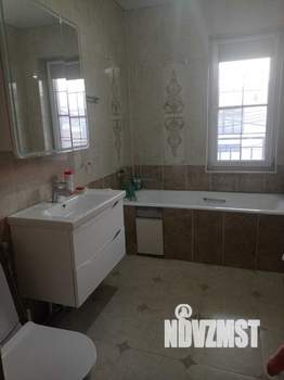 Дом 225м², 2-этажный, участок 4 сот.