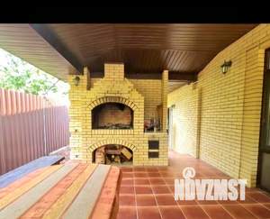 Дом 200м², 2-этажный, участок 5 сот.