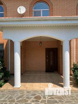 Дом 371м², 2-этажный, участок 10 сот.