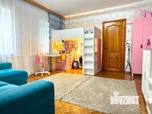 Дом 53м², 2-этажный, участок 4 сот.