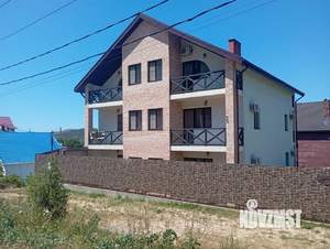 Дом 398м², 2-этажный, участок 7 сот.